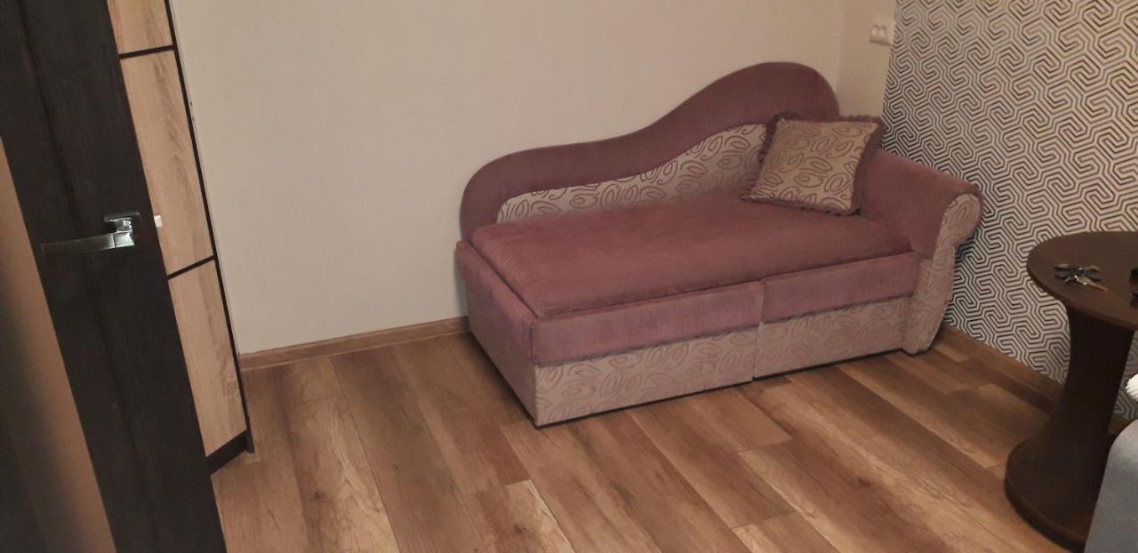 30 M2 On Sergei Esenin 11 Apartment