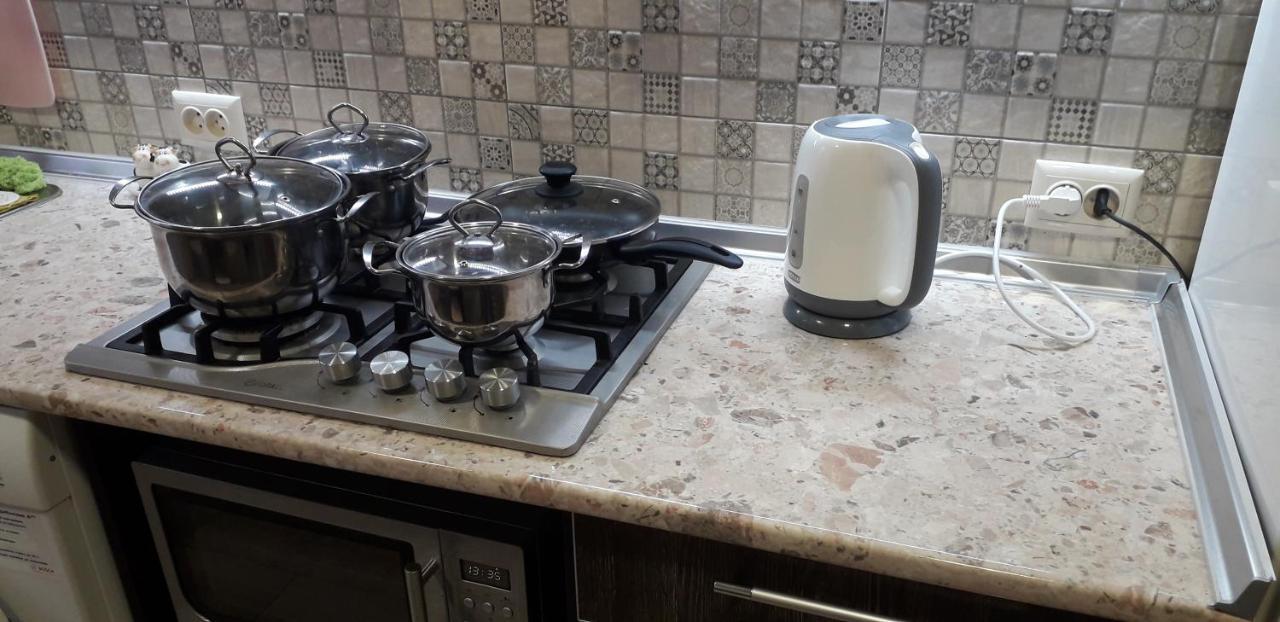 30 M2 On Sergei Esenin 11 Apartment Kharkiv